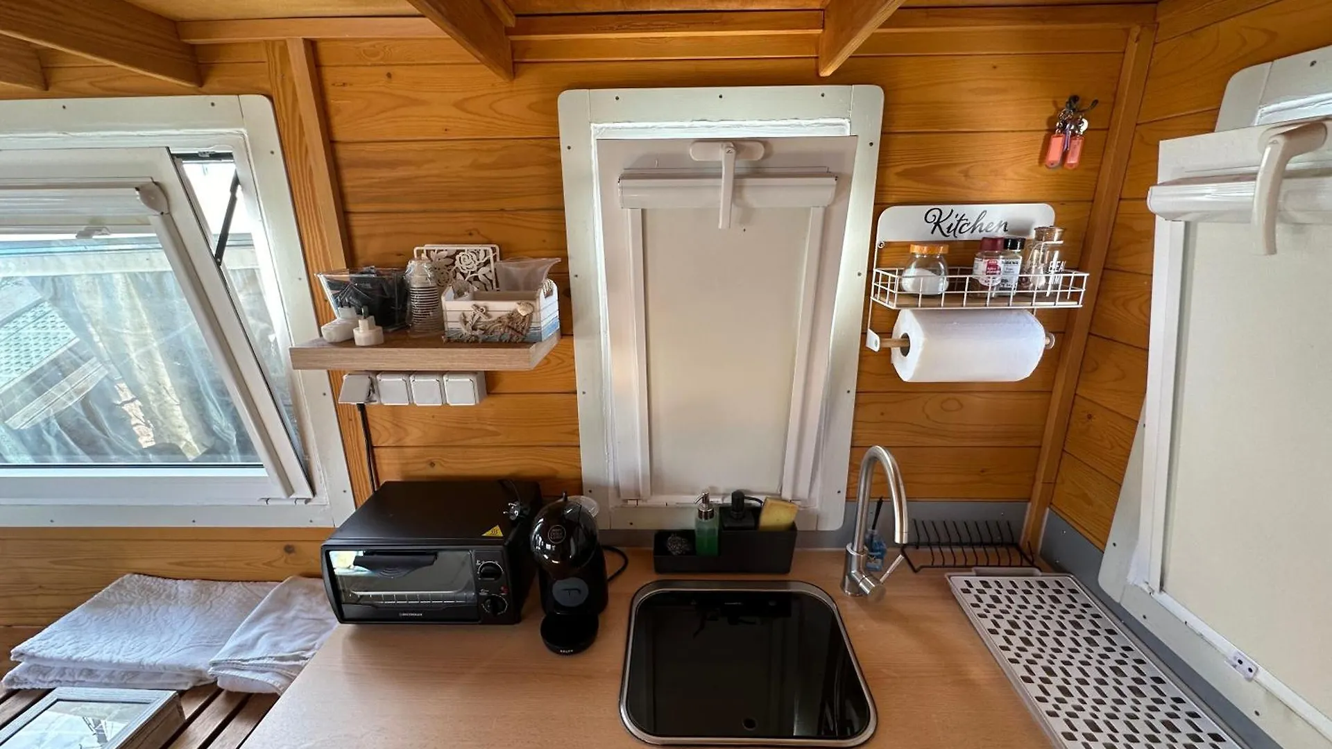 Dom wakacyjny Willa Blue Oasis Houseboat Alghero